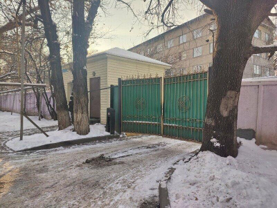 Алматыдағы № 1 балалар үйінің қатысты жанжал: көптеген наразылыққа қарамастан билік тәрбиеленушілерді Қонаевқа көшіру туралы шешім қабылдады