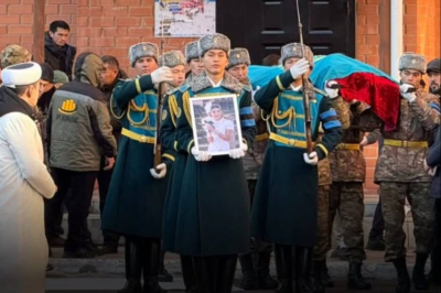 Қосшыда фельдшер Ұлдана Мырзуанды ақтық сапарға шығарып салды