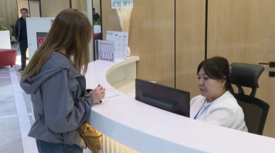 Елде мигранттарды тіркеу жеңілдеді