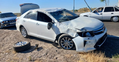 «Қанға боялған ақша»: Жол апатына түскен журналисті тонап кеткен