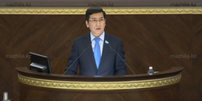 «Әркім өз білгенін істеп жүр»: Аймағамбетов археология саласындағы былықтарды ашық айтты (ВИДЕО)