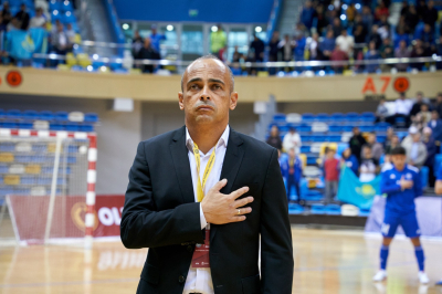 Футзалдан Қазақстан ұлттық құрамасының бас бапкері қызметінен кетті