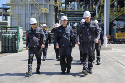 Атырауда KPI газ-химия кешеніндегі жоспарлы жөндеу жұмыстарының барысы тексерілді