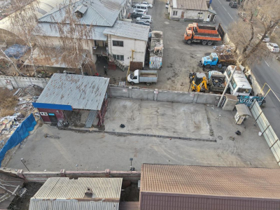 "Тиісті құжатсыз салынған": Алматыда көлік жуу нысаны бұзылды