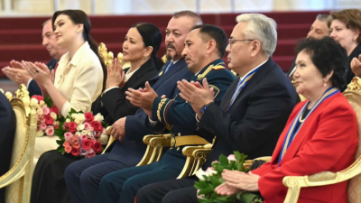 Президент Республика күнімен құттықтады 