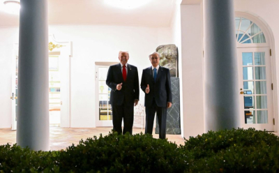 Ресми кездесуден кейін Қ.Тоқаев пен Д.Трамп еркін форматта әңгімелесті