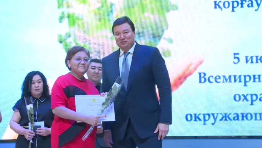 Ақтөбеде экобелсенділер марапатталды