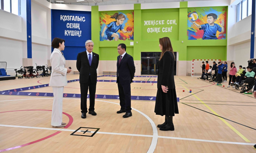 Президент Инклюзивті спорт орталығын аралап көрді