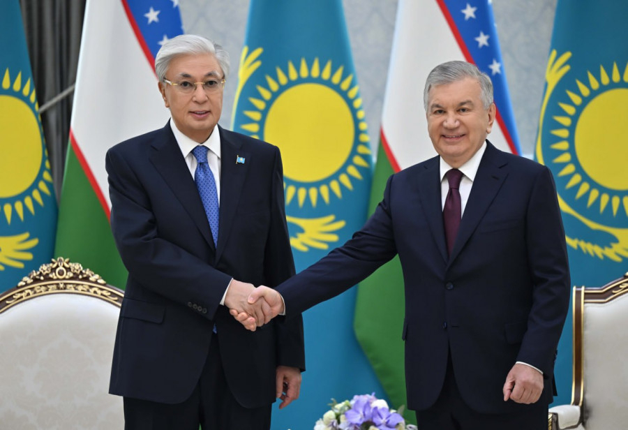 Мемлекет басшысы Өзбекстан президентімен келіссөз жүргізді