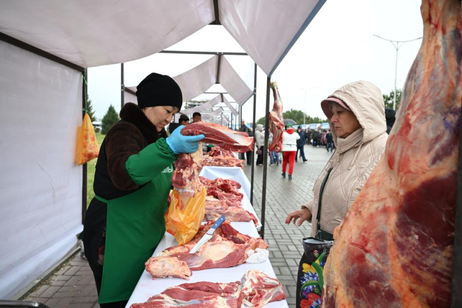 Жетісудағы жәрмеңке