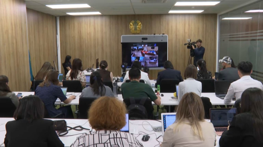 П. Қайрат соты: куәгерлерден жауап алу жалғасып жатыр. LIVE