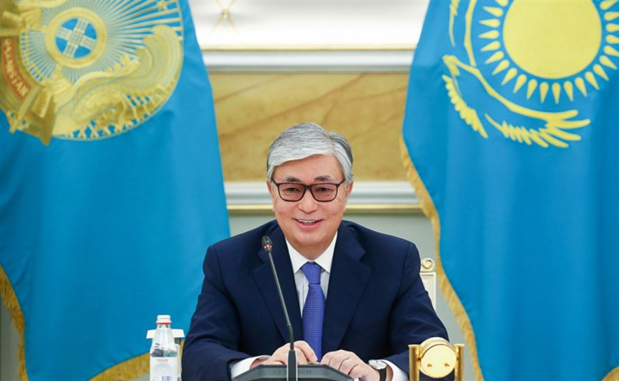Мемлекет басшысы қазақстандықтарды Конституция күнімен құттықтады